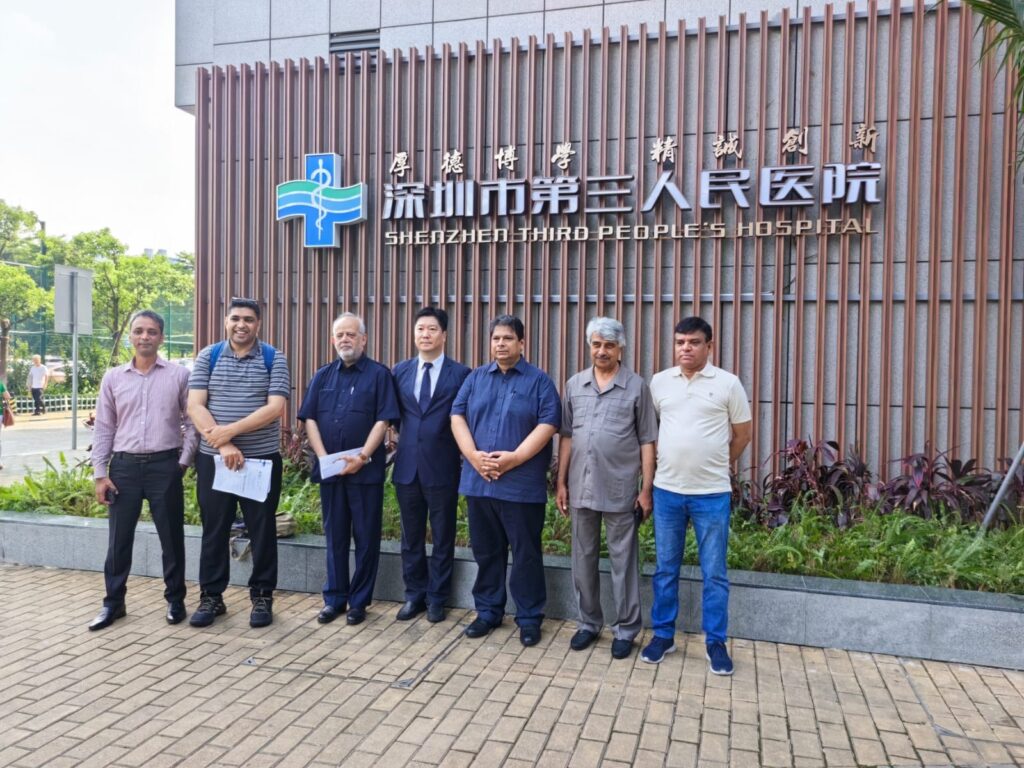 Shiraz Hasnat, Lahore Bureau Chief for Hum News, recently joined a delegation of seven journalists invited by the China Public Diplomacy Association.