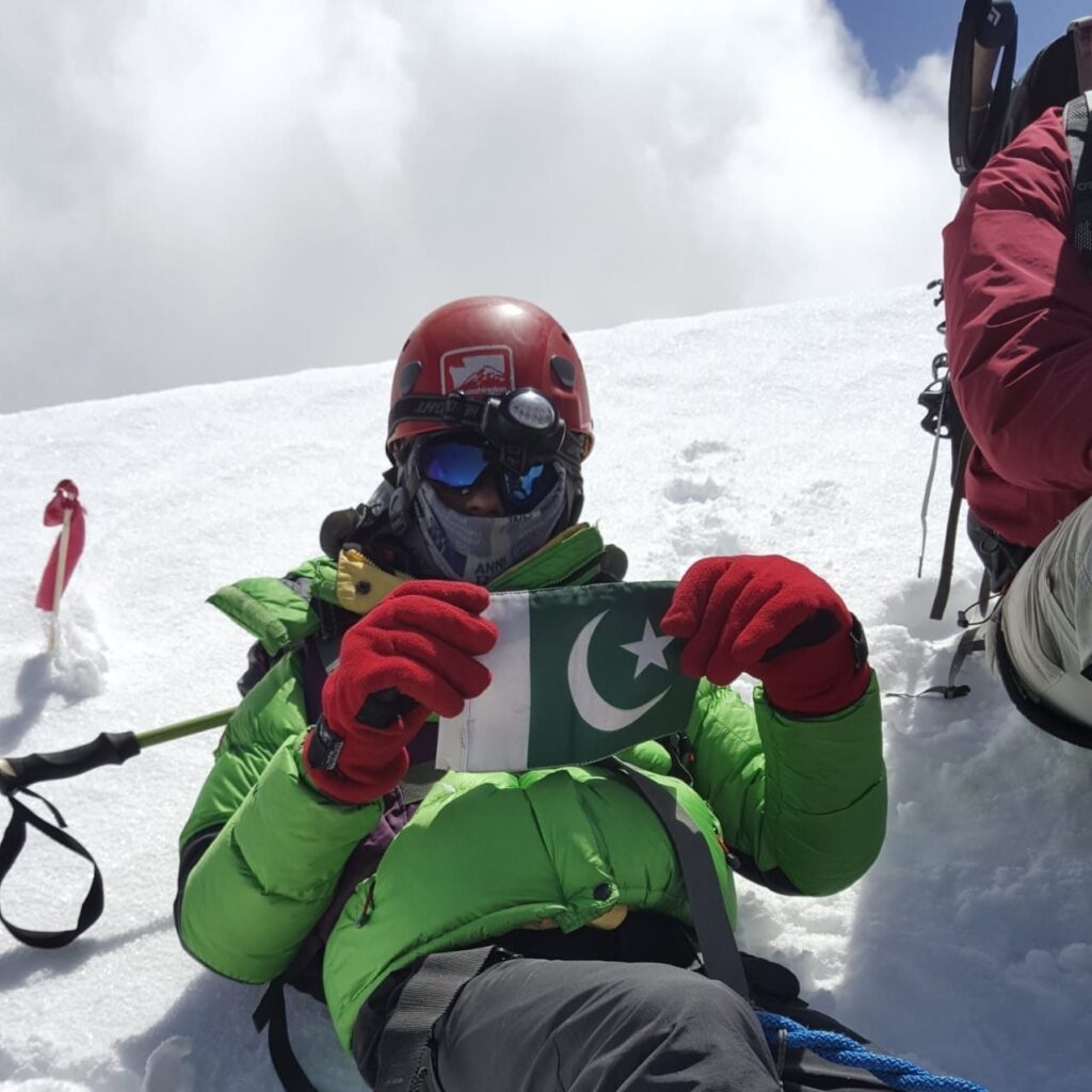 Ahmed Kamal summits Spantik