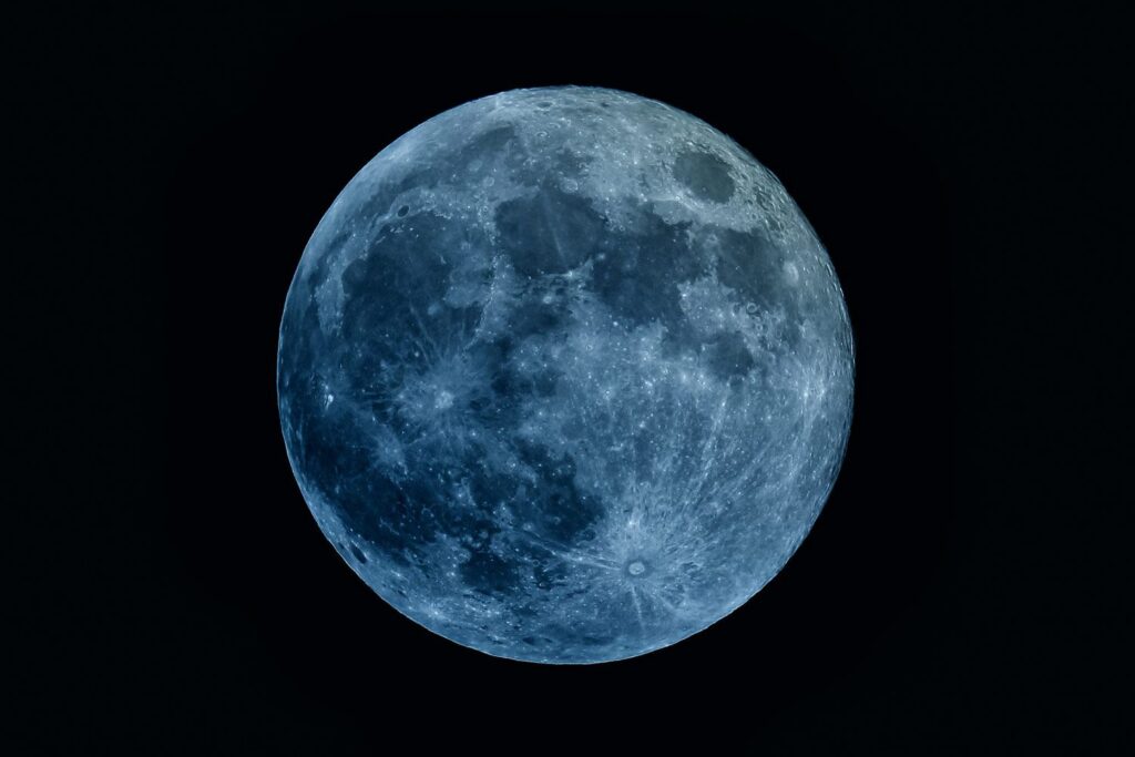 super blue moon Pakistan