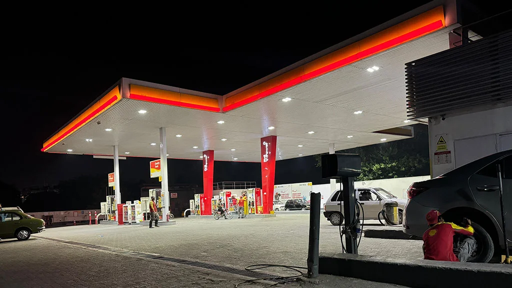 petrol price in pakistan Petrol price to drop Rs2.97 per litre from September