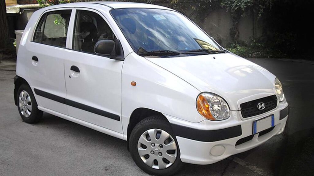 Hyundai Santro price in Pakistan