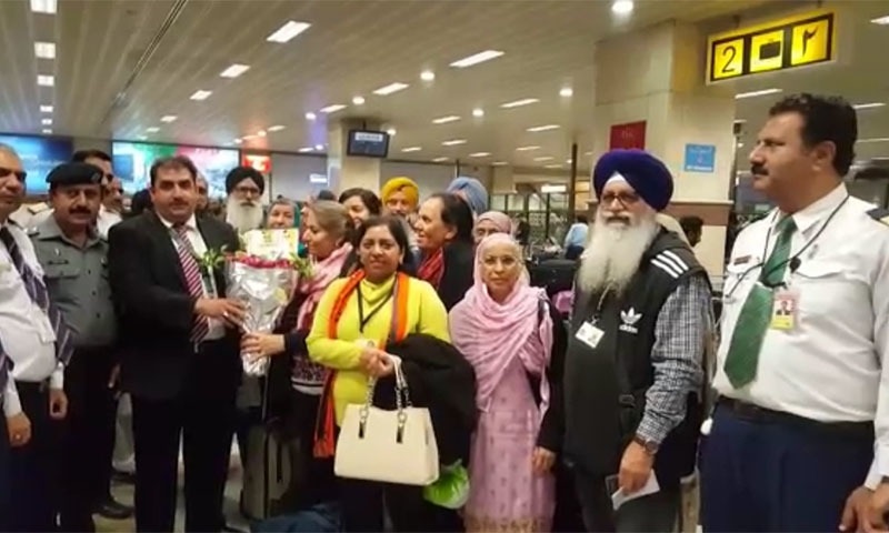 A delegation of Sikh pilgrims from the United Kingdom (UK)  arrived in Pakpattan to visit holy religious sites on Tuesday,