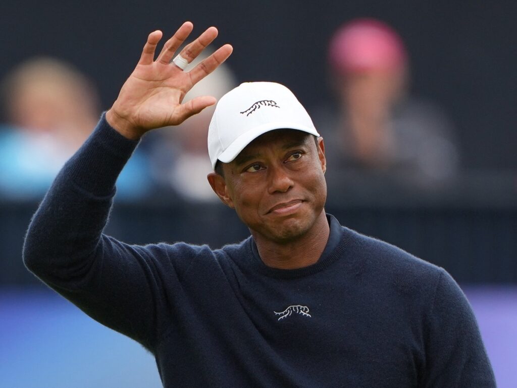 Tiger Woods announced Friday that he underwent surgery to repair a nerve impingement in his lower back.