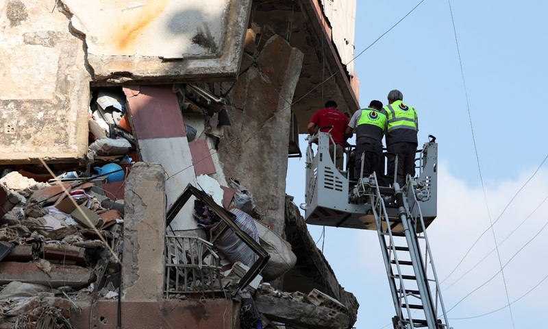 Israel kills Hezbollah commander