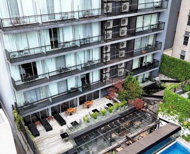 liam payne hotel room photos