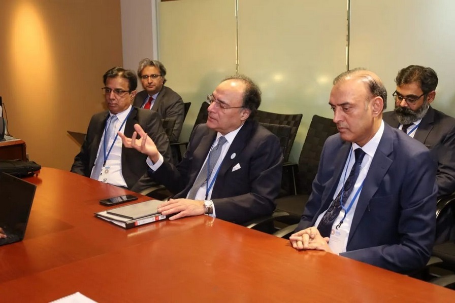 The Finance Minister met with several high profile foreign officials and financial institutions to attract economic and investment opportunities in the country.