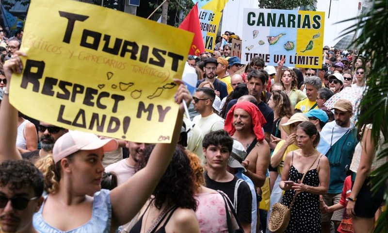 Spain tourism protest