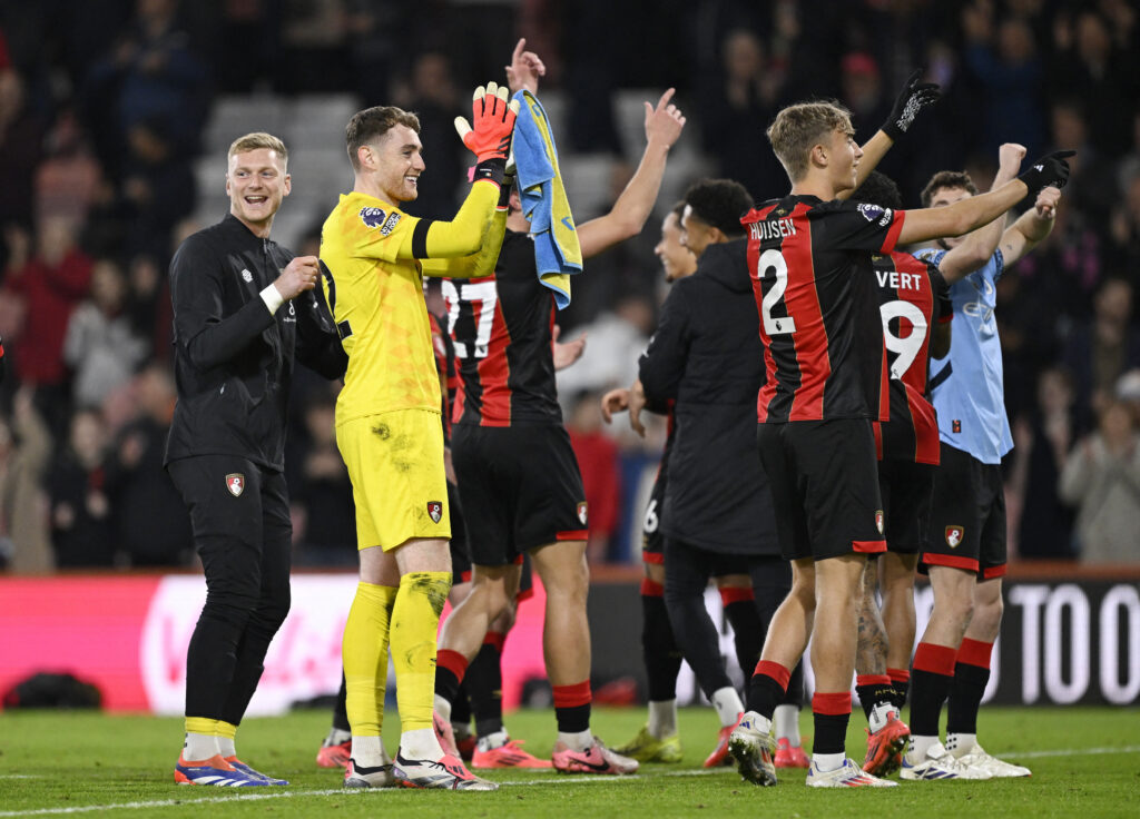 Bournemouth got on the scoresheet as the hosts held on for a stunning 2-1 victory over champions Manchester City on Saturday,