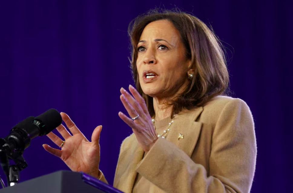 Des Moines Register poll