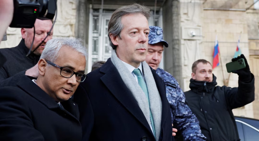 Russia expells British Diplomate