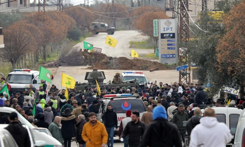 Israeli forces kill 15 in south Lebanon