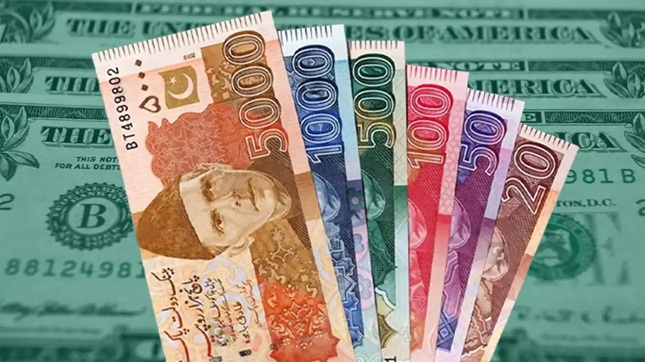 Intraday trade: PKR gains 12 paisa against USD - HUM News