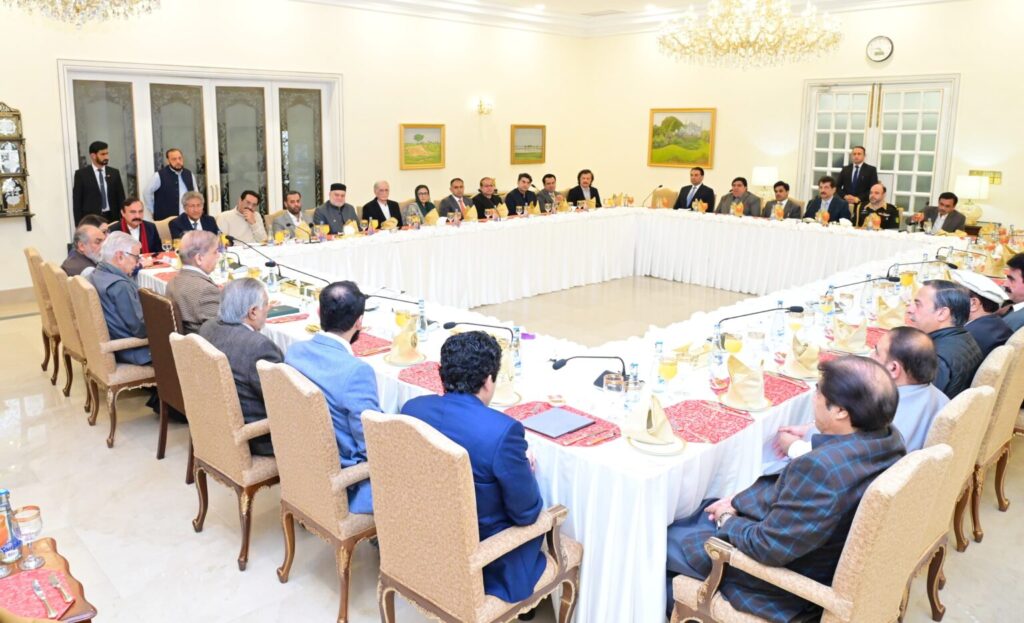 PM hosts breakfast for the new members of the federal cabinet