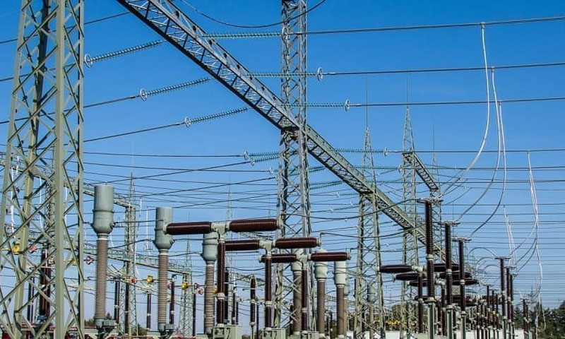 Baltic nations cut ties to Russian power grid