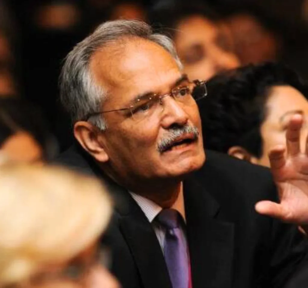 Dr Riffat Hussain passes away