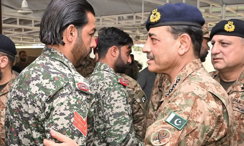 COAS visits troops