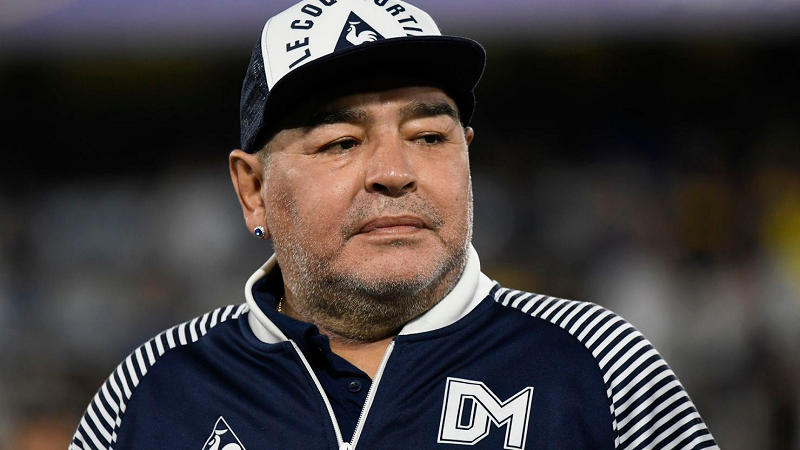 One of the three Argentine judges presiding in the trial of seven members of Diego Maradona's homicide trial stepped down from the case.