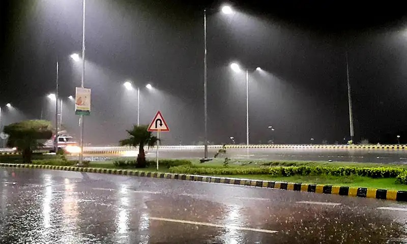 rain in Peshawar