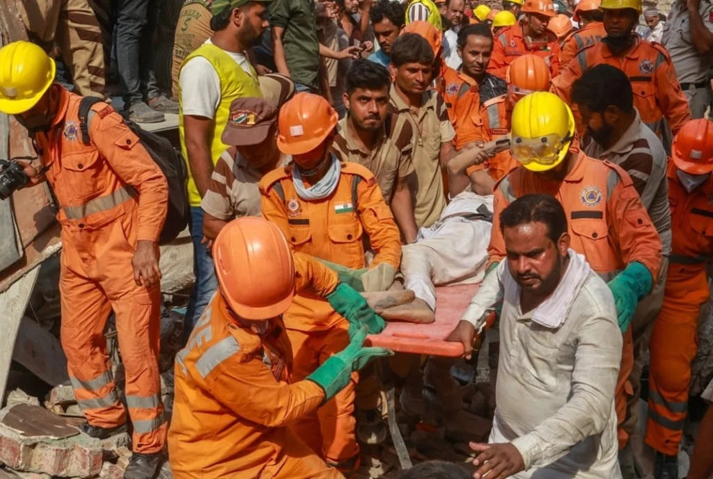 New Delhi building collapse