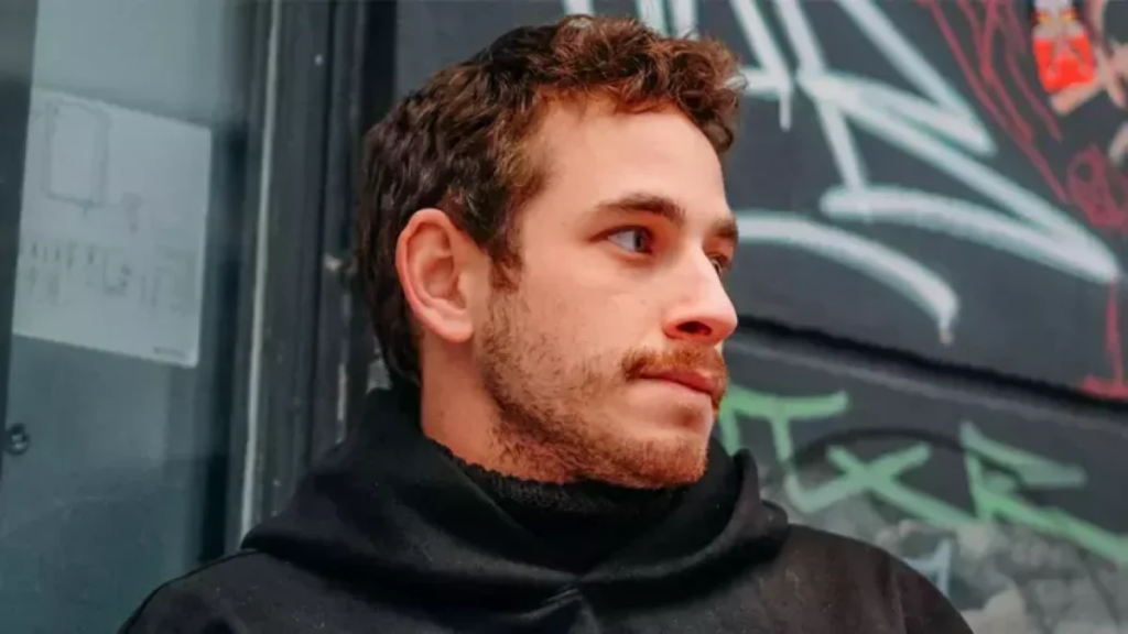 Turkish authorities detained 11 people, including a leading actor, who backed opposition protests against the jailing of Istanbul's mayor.