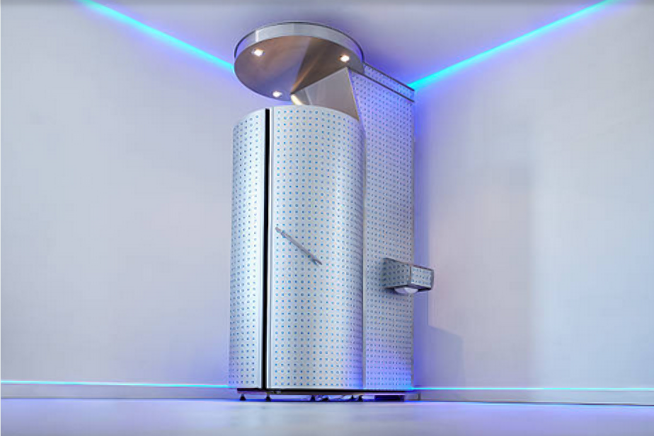 A woman injured during a fatal cryotherapy session at a gym in Paris, France earlier this week is now brain-dead.