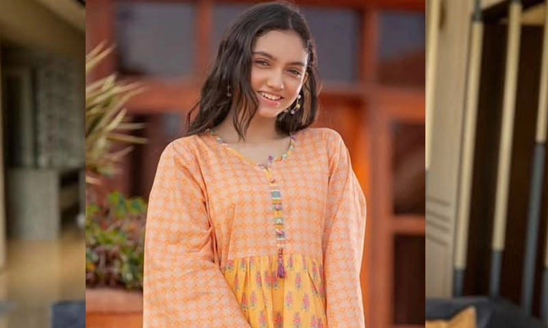 Aina Asif’s viral video