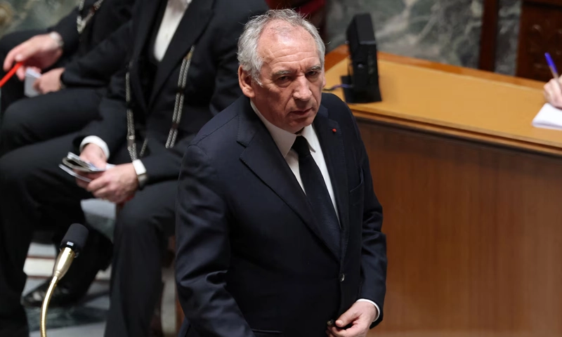 French far-right, far-left parties