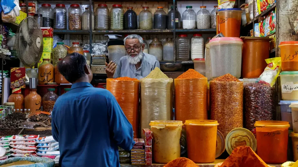 Lahore price list: rice up Rs55, chicken rises Rs10