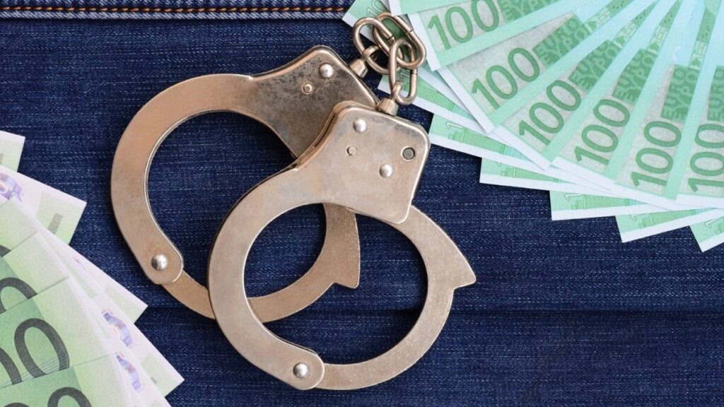 Three Pakistanis arrested in Italy for human smuggling