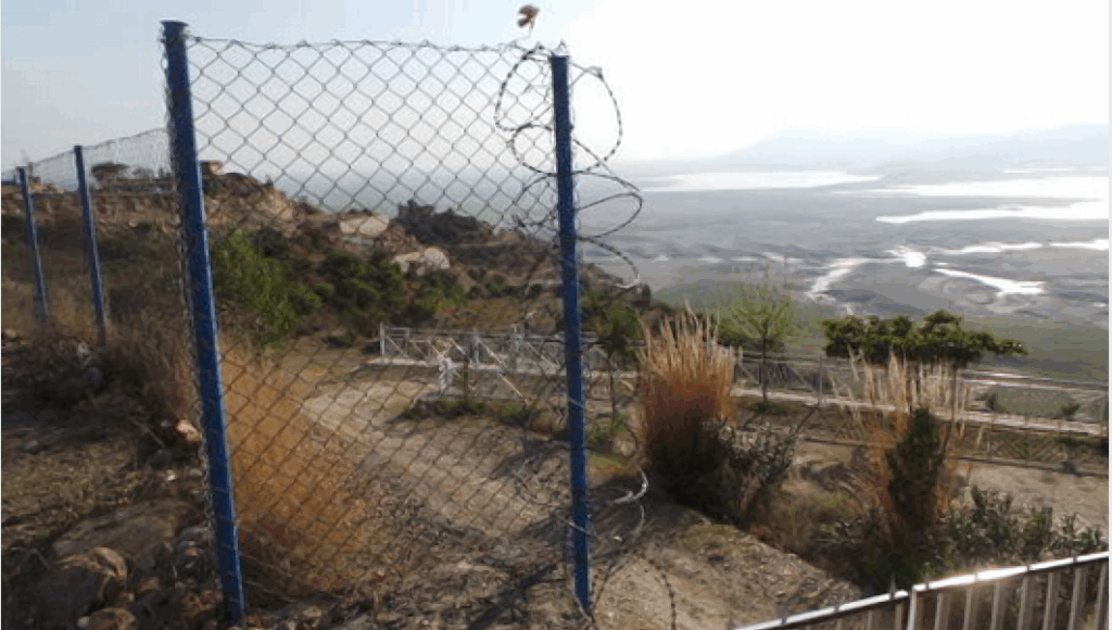 Our brave National Highways and Motorway Police (NHMP) successfully removed a staggering 2,000 meters of stolen security fencing.