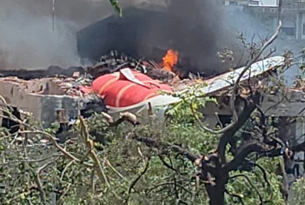plane crash India
