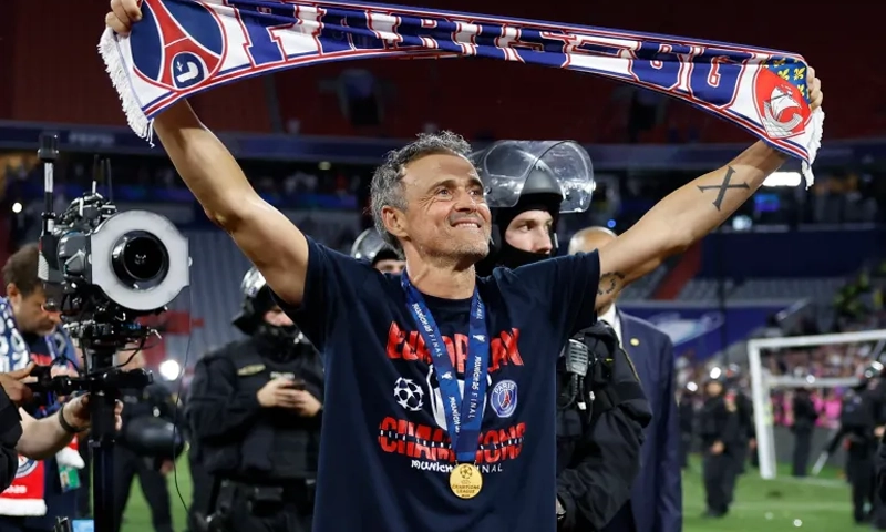 PSG big winners in new Champions League format