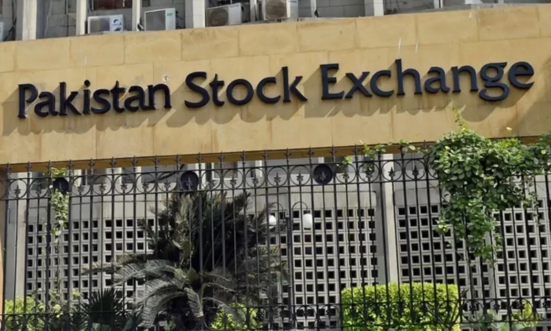 Optimistic investors push PSX to all-time high in post-budget session