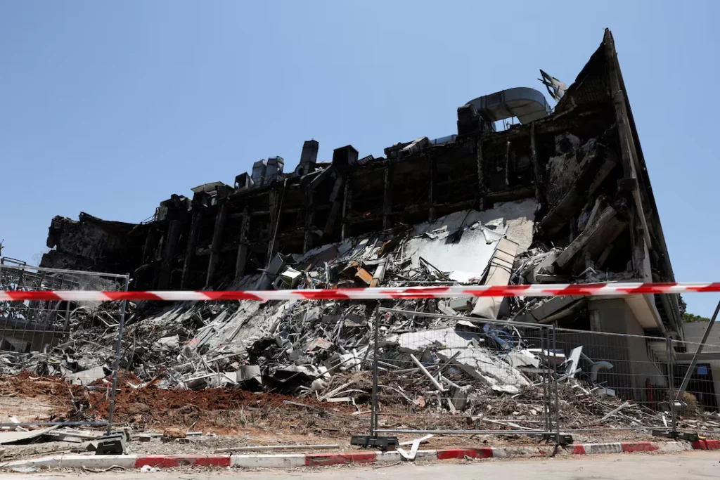Researchers at Israel's science institute have been scrambling to save their experiments after an Iranian missile destroyed a building