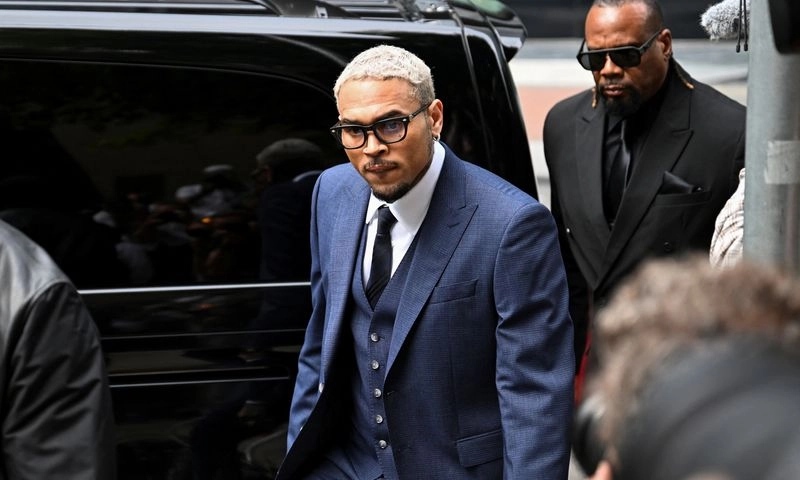 Chris Brown pleads not guilty