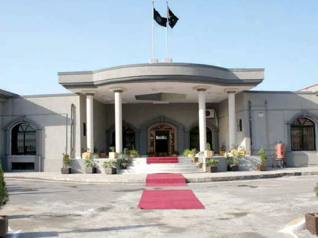 In an important development, Islamabad High Court (IHC) reinstated top brass of the Pakistan Nursing and Midwifery Council (PNMC)—President and Vice President respectively.