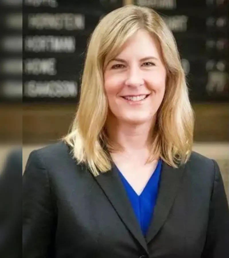 A gunman posing as a police officer killed a senior Democratic state assemblywoman and her husband in an apparent 