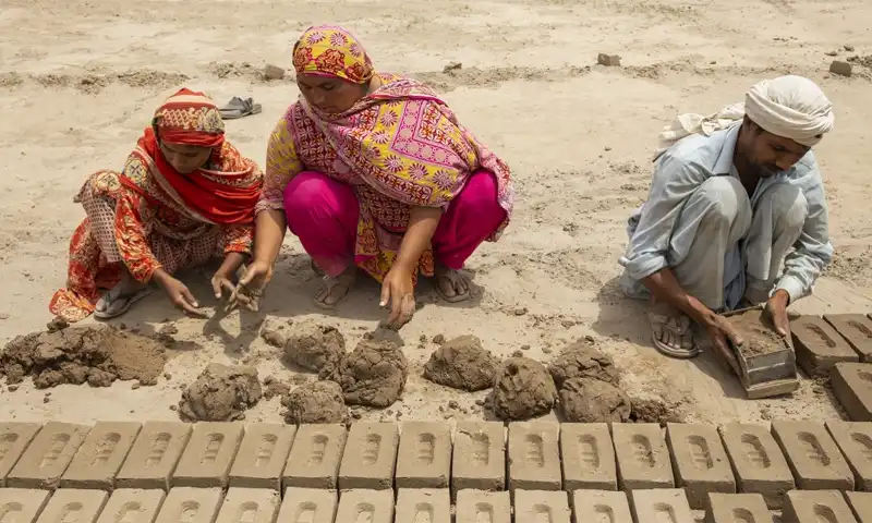 wrokers' minimum wage