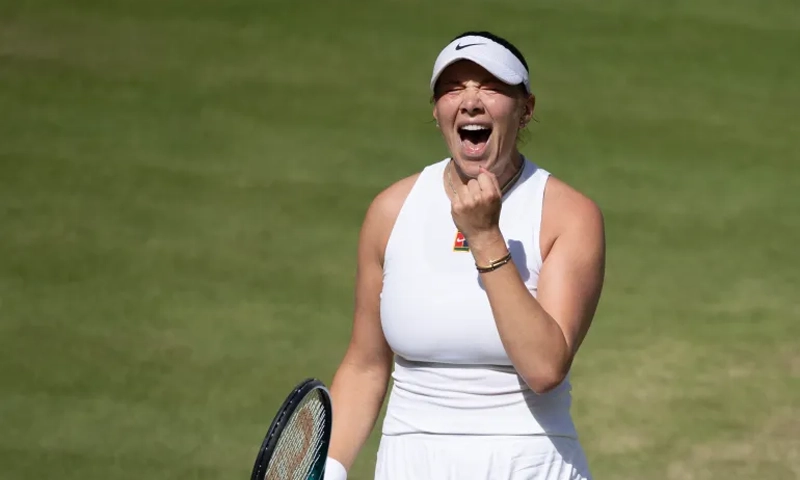 Swiatek and Anisimova to decide first-time Wimbledon champion