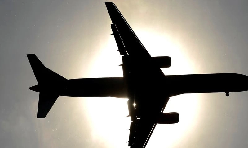 Flight from Lahore to Karachi