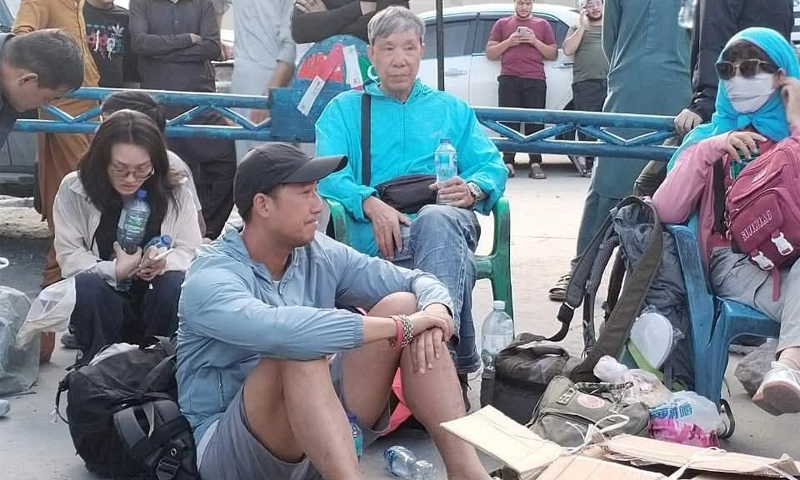 No Pakistan-China border movement, as traders protest tax collection