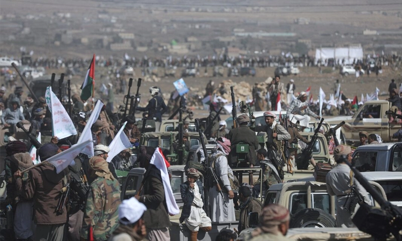 Houthis won't permit sea passage of goods related to Israel