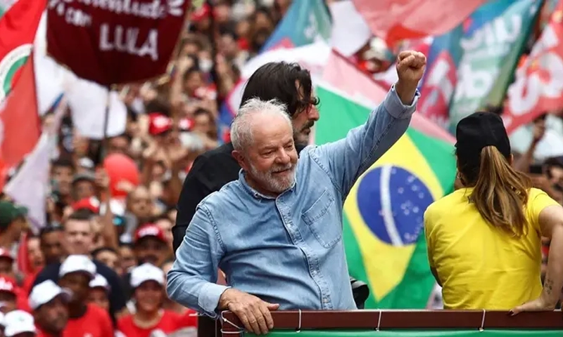 Trump tariffs boost Lula approval rating
