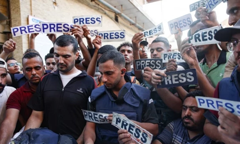 Reuters, AFP and BBC urge Israel