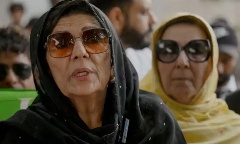 aleema khan addressing media