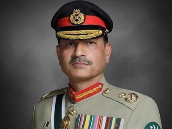 field marshal asim munir honoured with Hilal-e-Jurat