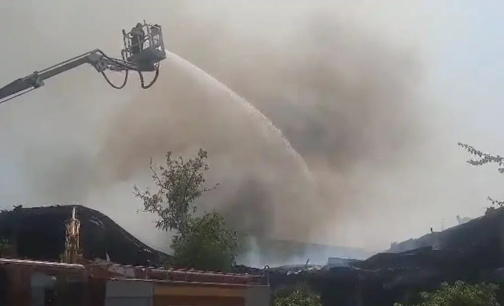 Fire at Islamabad factory extinguished