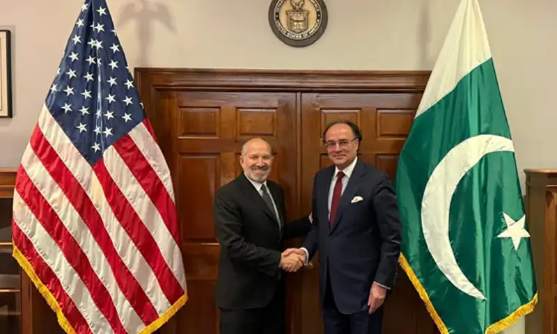 fm aurangzeb in US for trade talks