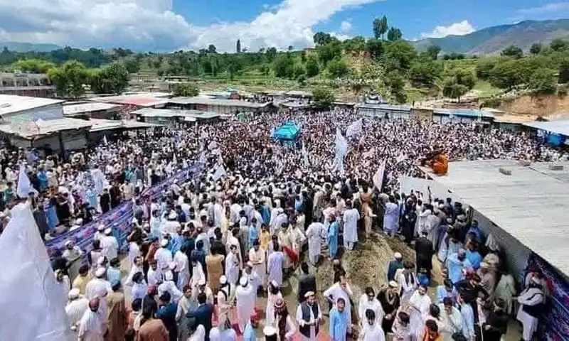 people gather up in tirah valley to record their protest against killings
