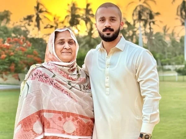 Rajab Butt takes a break vlogging, leaves Pakistan